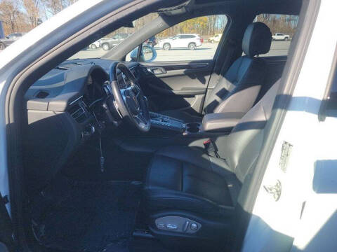 2019 Porsche Macan S