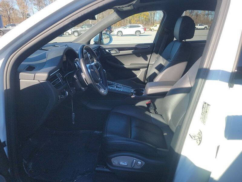 2019 Porsche Macan S