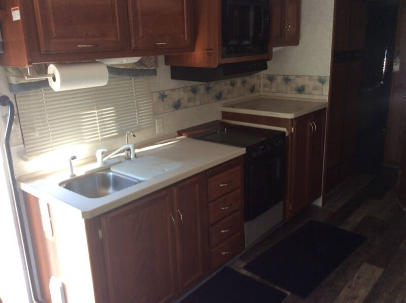 2003 Fleetwood Bounder