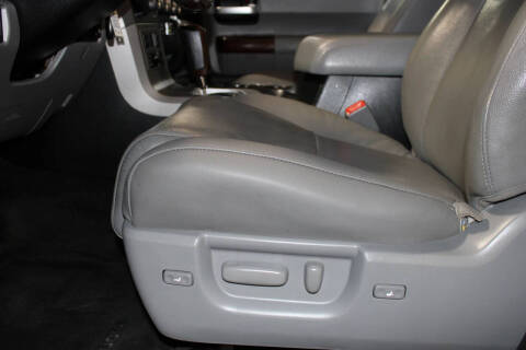2014 Toyota Sequoia Platinum