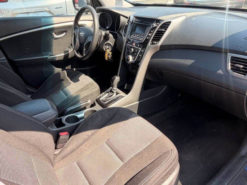 2017 Hyundai Elantra GT