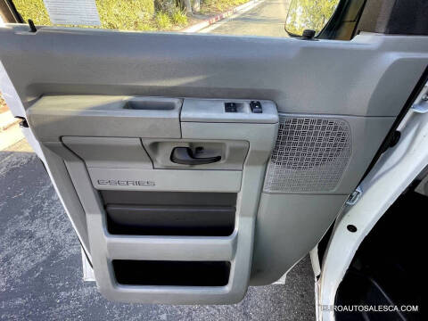2014 Ford E-Series E-150