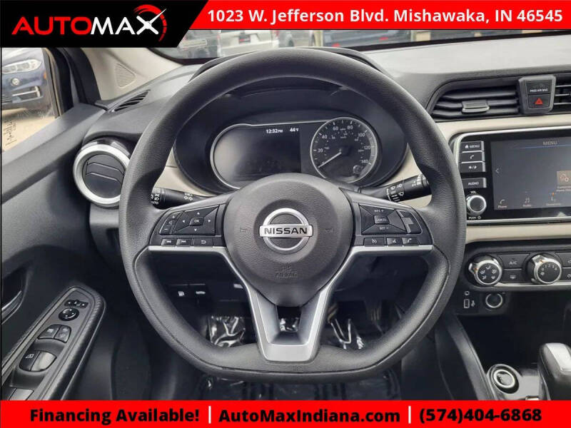 2021 Nissan Versa SV