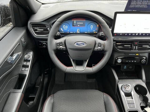 2023 Ford Escape ST-Line Select