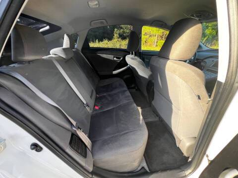 2015 Toyota Prius Two