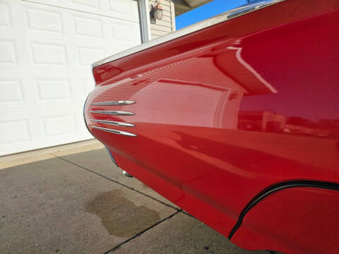 1961 Ford Thunderbird