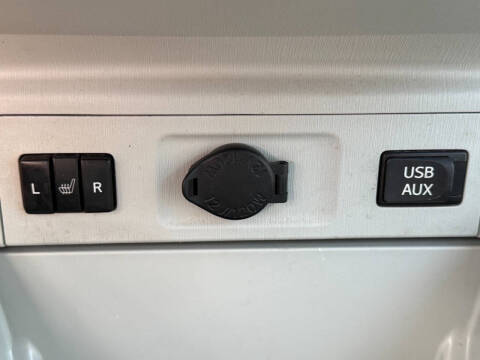 2012 Toyota Prius v Five