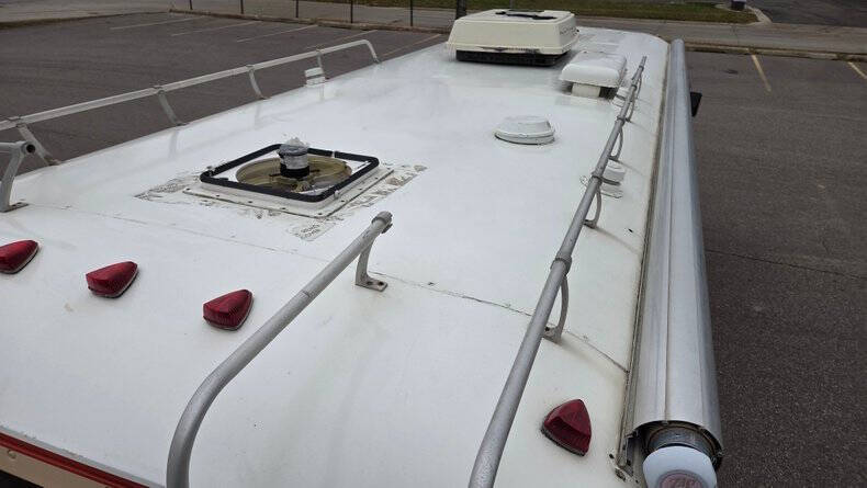 1976 GMC Motorhome 26'