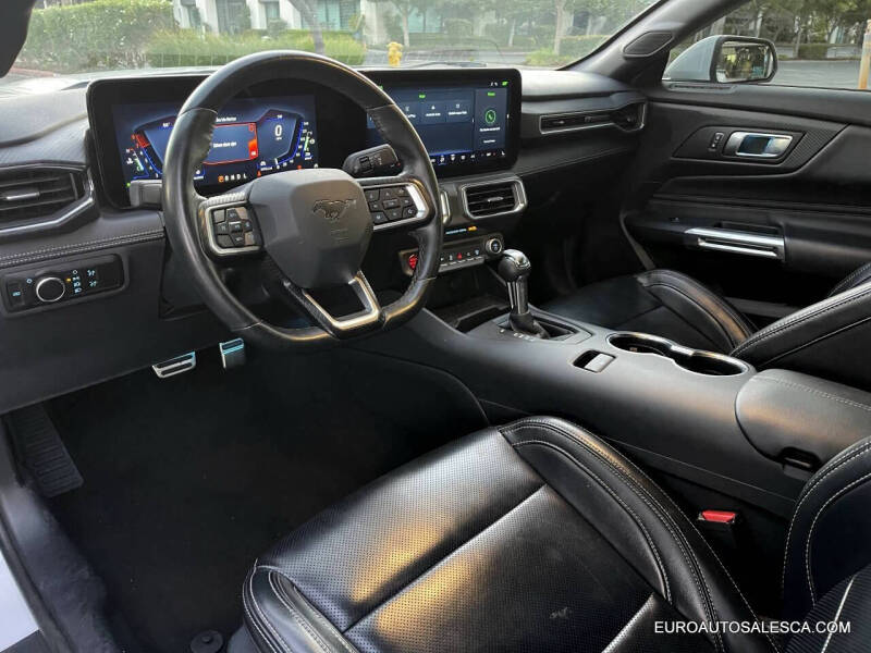 2024 Ford Mustang EcoBoost Premium