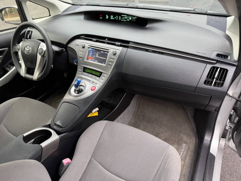 2012 Toyota Prius Two