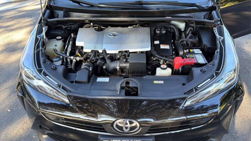 2019 Toyota Prius XLE