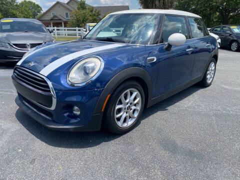 2016 MINI Hardtop 4 Door Cooper