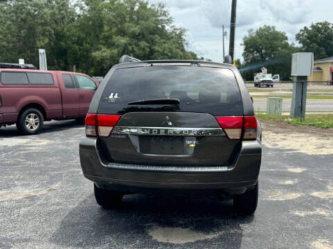 2010 Mitsubishi Endeavor LS