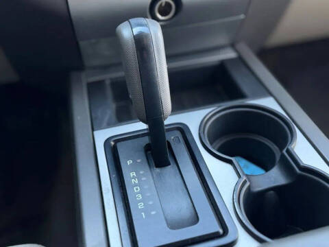 2011 Ford Expedition EL XLT