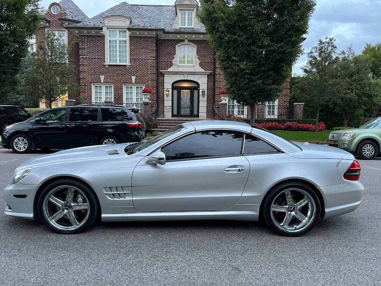 2009 Mercedes-Benz SL-Class Convertible - $19,900