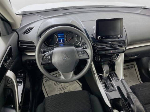 2024 Mitsubishi Eclipse Cross LE