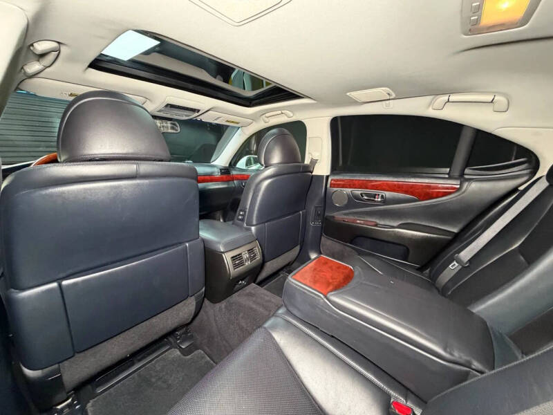 2008 Lexus LS 460