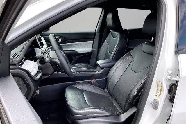 2023 Jeep Compass Latitude Lux