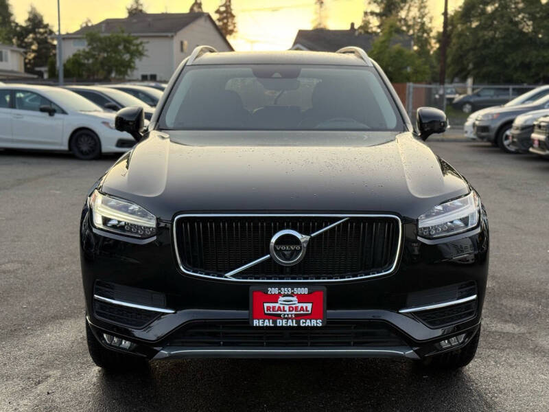 Used 2017 Volvo XC90 Momentum with VIN YV4A22PK2H1119785 for sale in Everett, WA