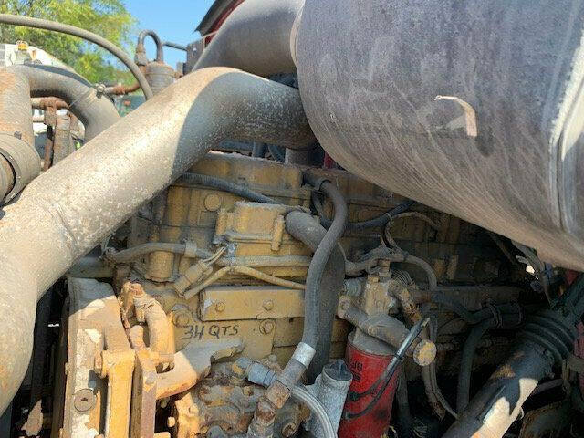 1999 Sterling LT9513