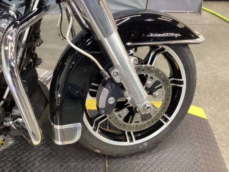 2021 Harley-Davidson Road King