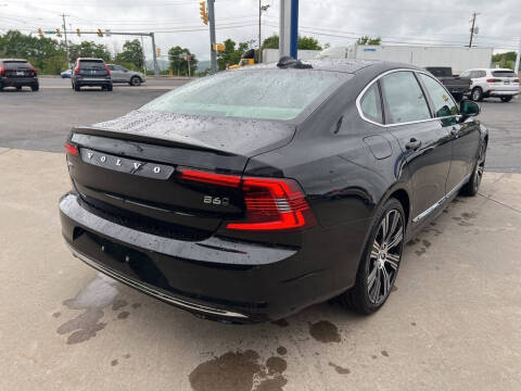 2025 Volvo S90 B6 Plus