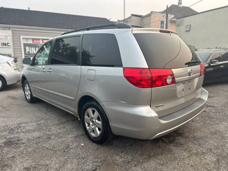 2008 Toyota Sienna