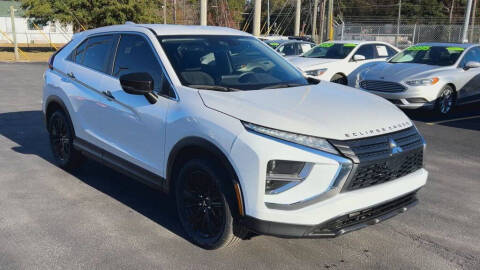 2022 Mitsubishi Eclipse Cross LE