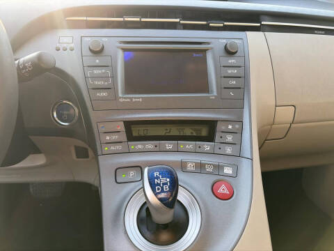2013 Toyota Prius One