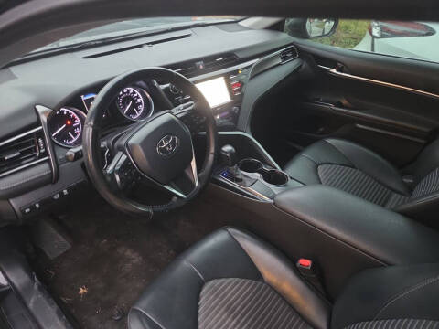 2020 Toyota Camry SE Nightshade