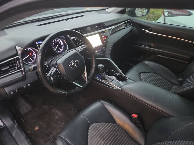 2020 Toyota Camry SE Nightshade