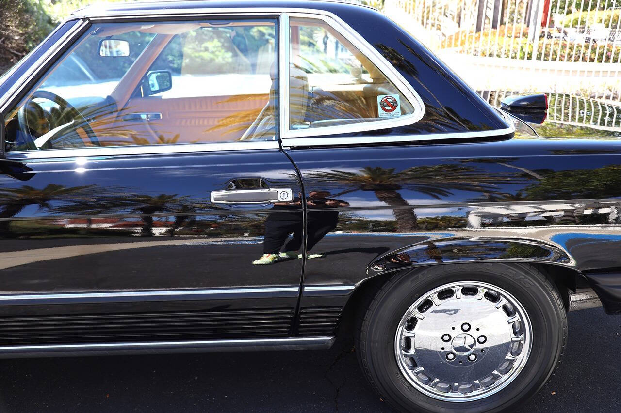 1987 Mercedes-Benz 560-Class for sale at DE AUTOS INC in San Juan Capistrano, CA