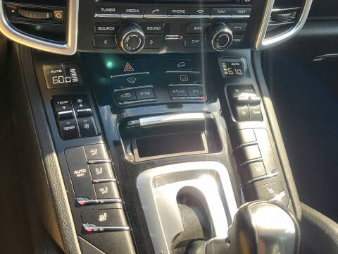 2014 Porsche Cayenne