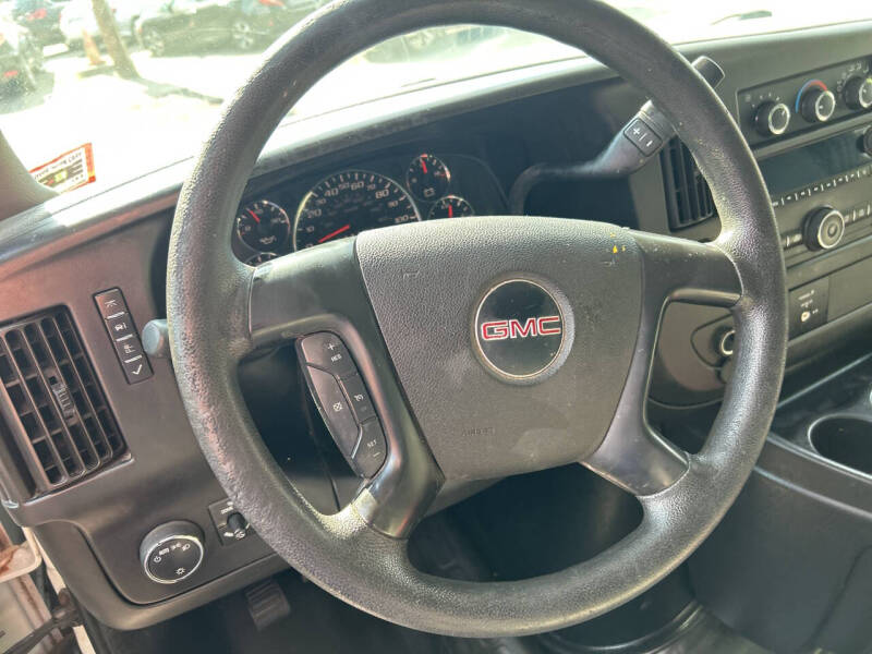 2015 GMC Savana 2500