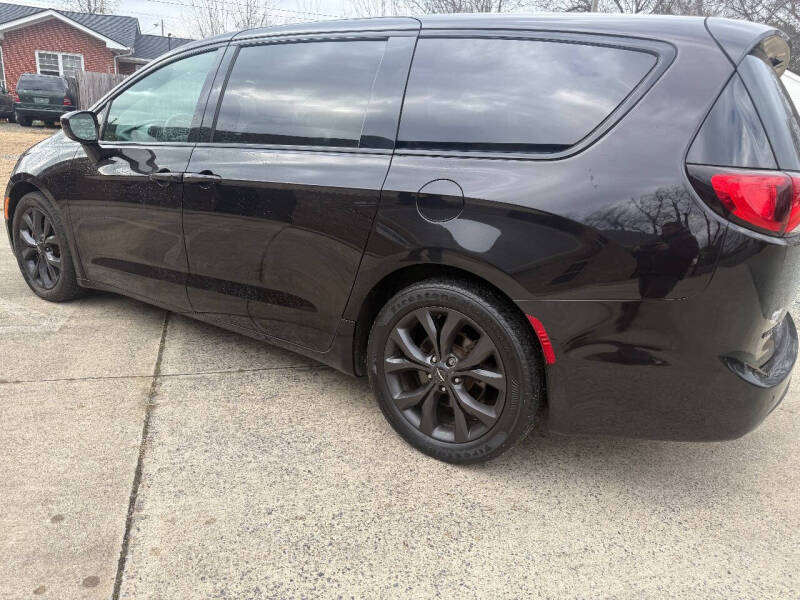 2018 Chrysler Pacifica Touring Plus