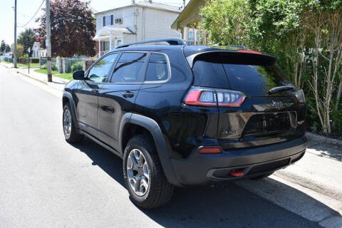 2022 Jeep Cherokee Trailhawk
