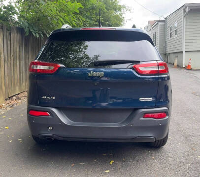 2018 Jeep Cherokee Latitude