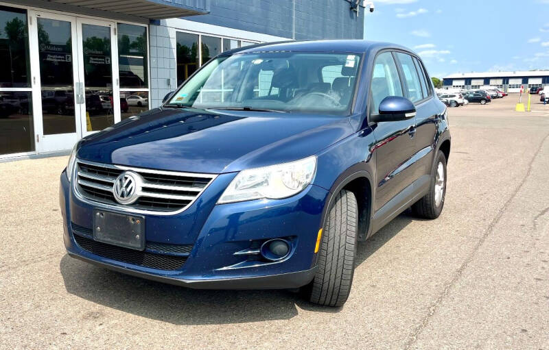 2011 Volkswagen Tiguan for sale at Rams Auto Sales LLC in South Saint Paul MN