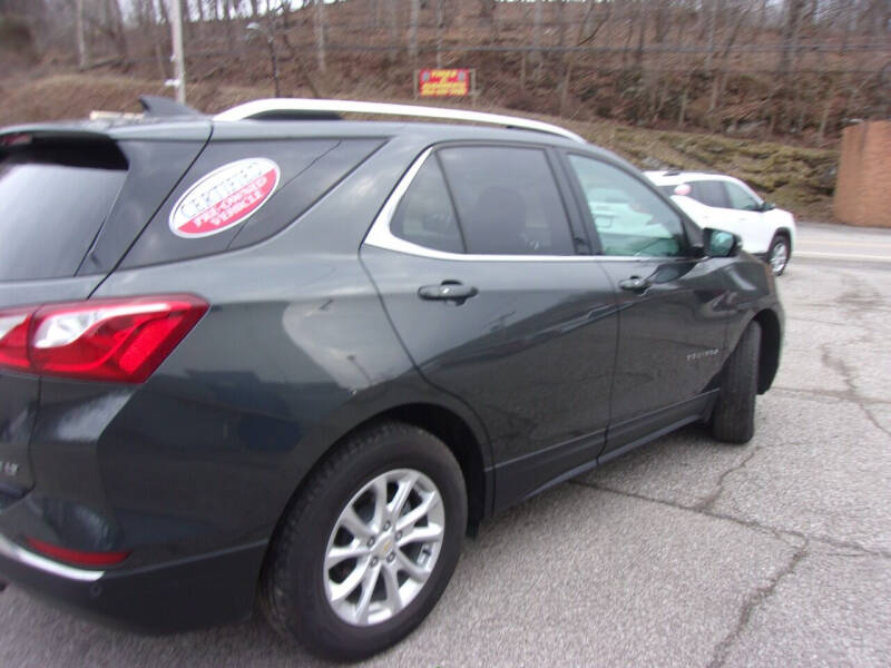 2018 Chevrolet Equinox LT photo 5