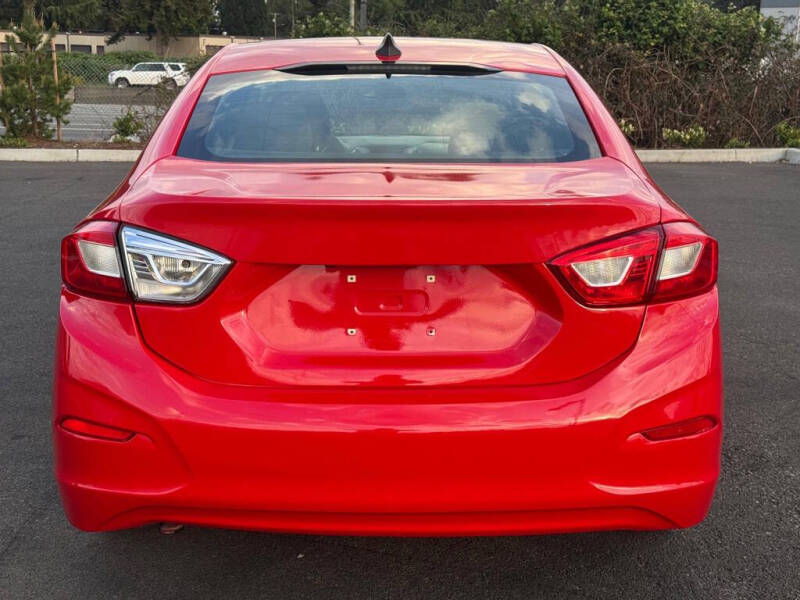 2018 Chevrolet Cruze LS Auto