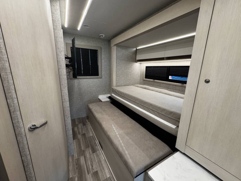 2026 Tiffin Wayfarer