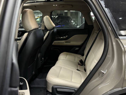 2025 Lincoln Corsair Premiere