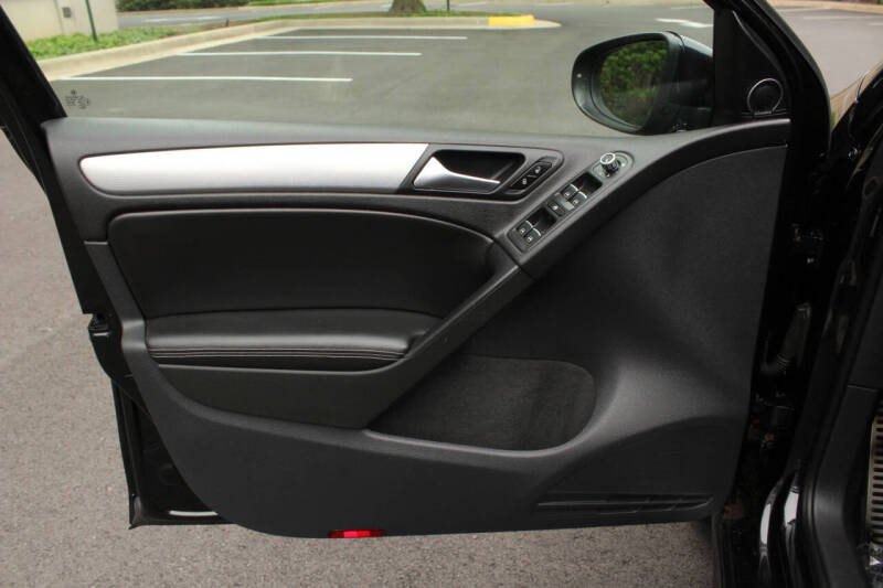 2013 Volkswagen Golf R