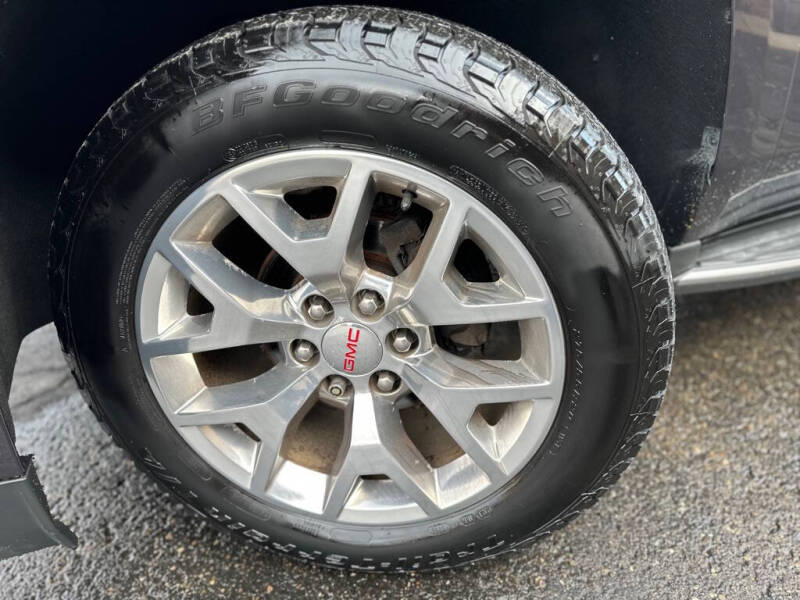 2016 GMC Yukon XL SLT