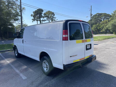 2018 Chevrolet Express 2500