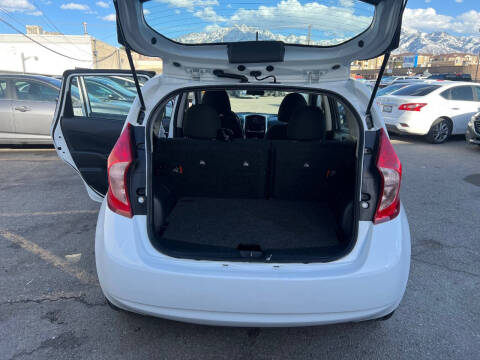 2016 Nissan Versa Note SV