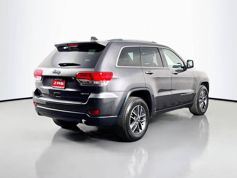 2019 Jeep Grand Cherokee Laredo E