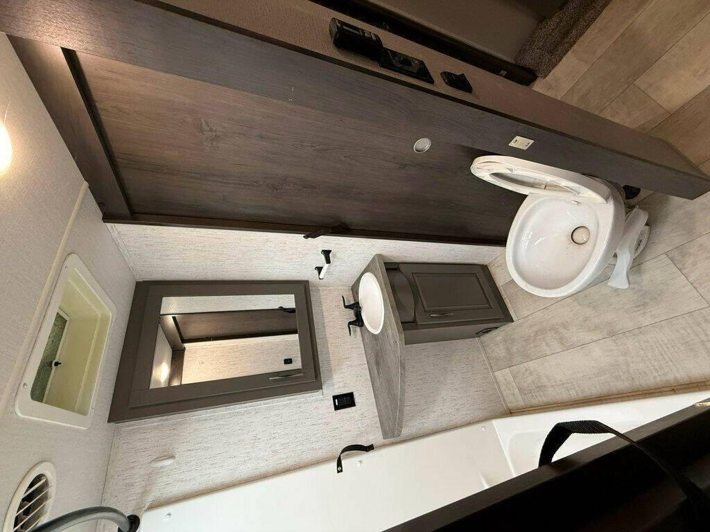 2020 Grand Design RV Momentum 68