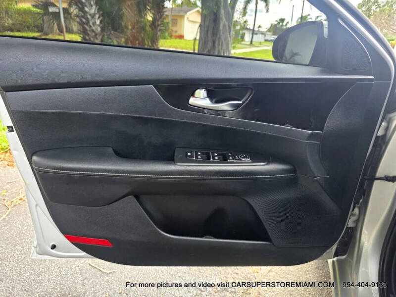 2019 Kia Forte S