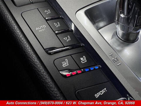2012 Porsche Panamera